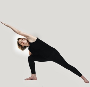 christy parsvakonasana